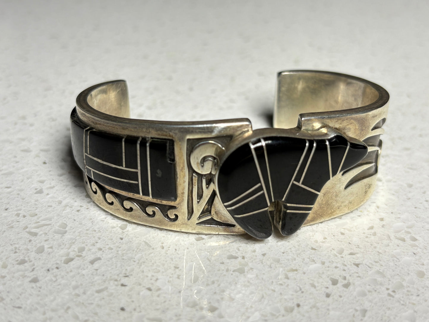 Vintage Hopi Sterling Silver Inlay Bear Bracelet – JH
