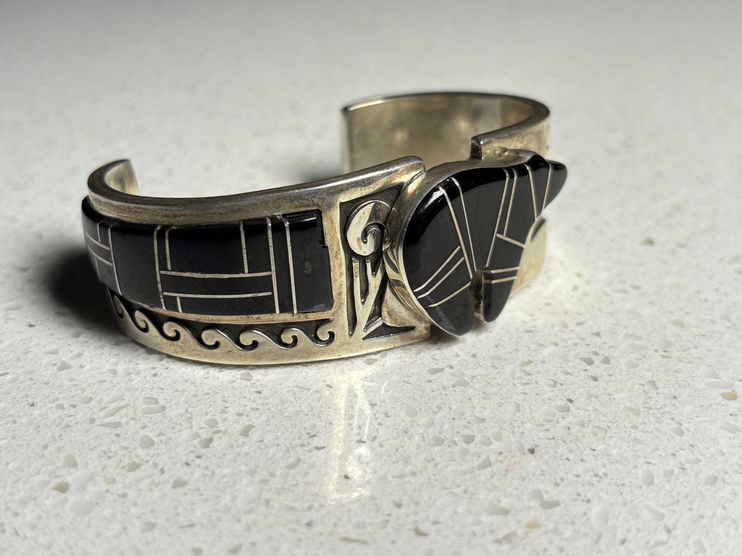Vintage Hopi Sterling Silver Inlay Bear Bracelet – JH