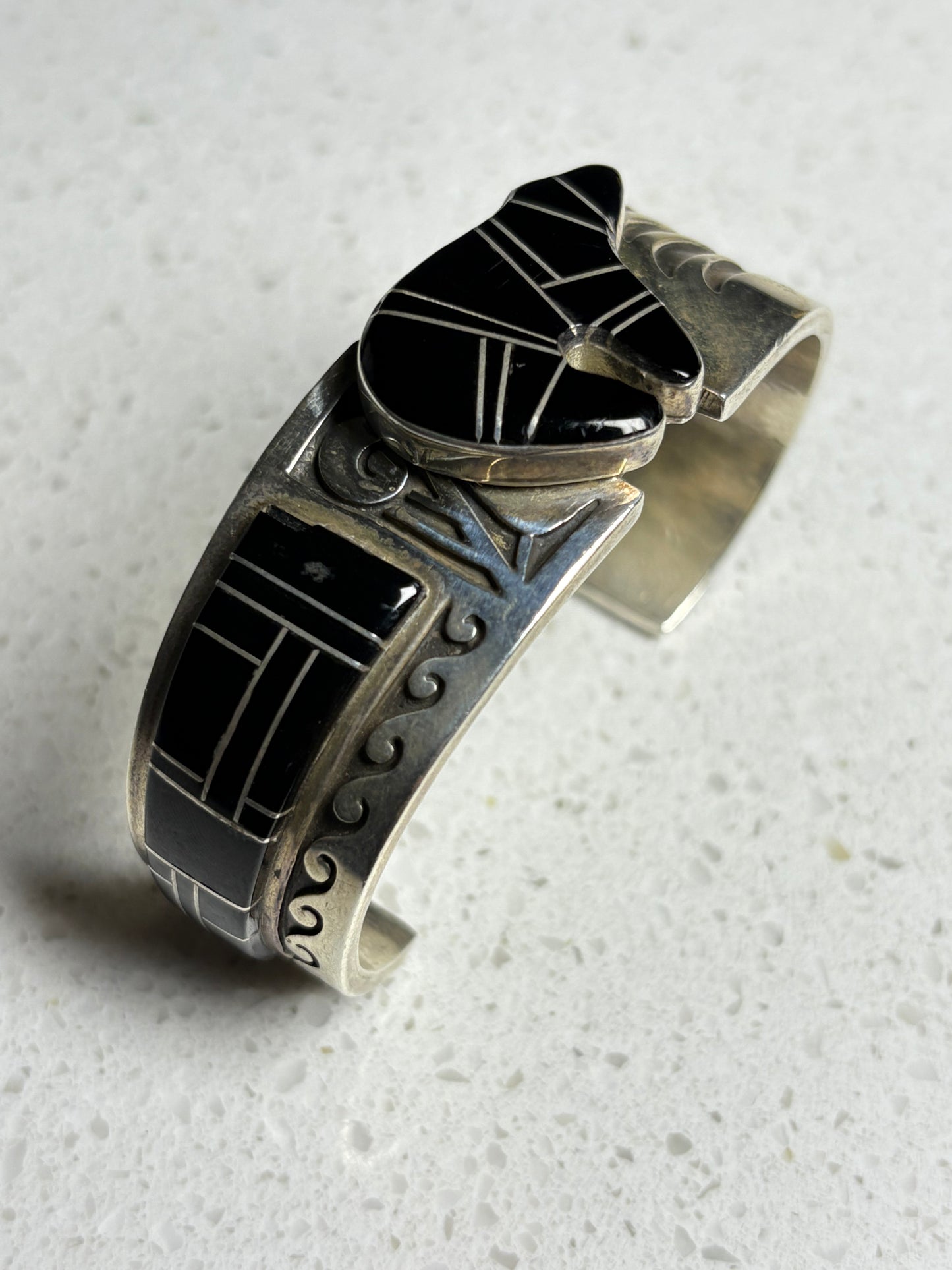 Vintage Hopi Sterling Silver Inlay Bear Bracelet – JH